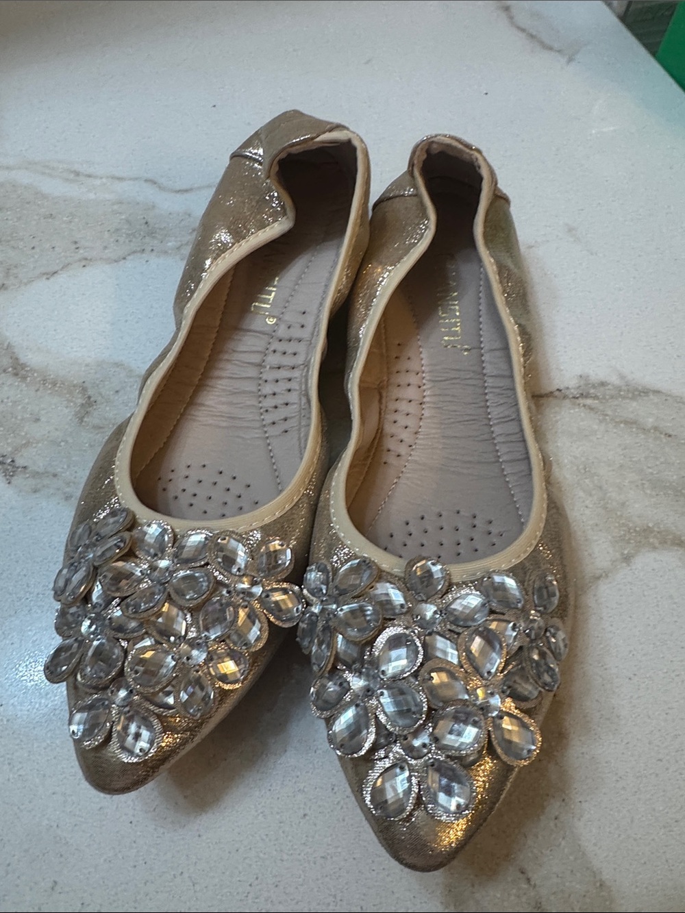Women’s Embellished Gold Pointed Ballet Flats